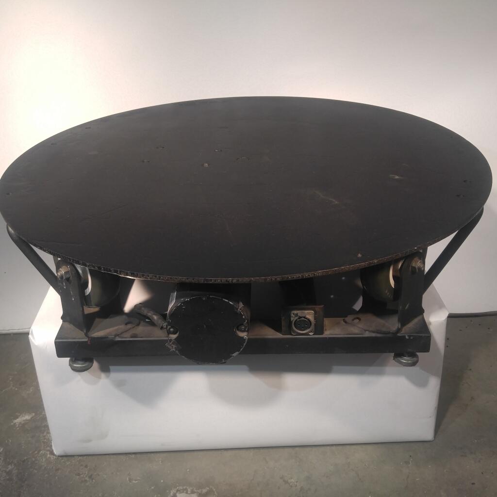 Turntable - 2' Image