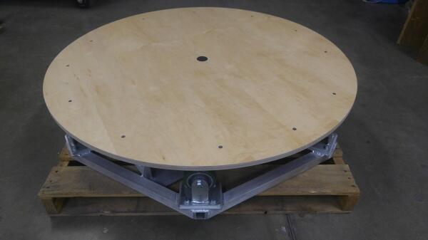 Turntable 4' Image