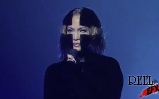 Jennifer Lopez + Maluma AMA's