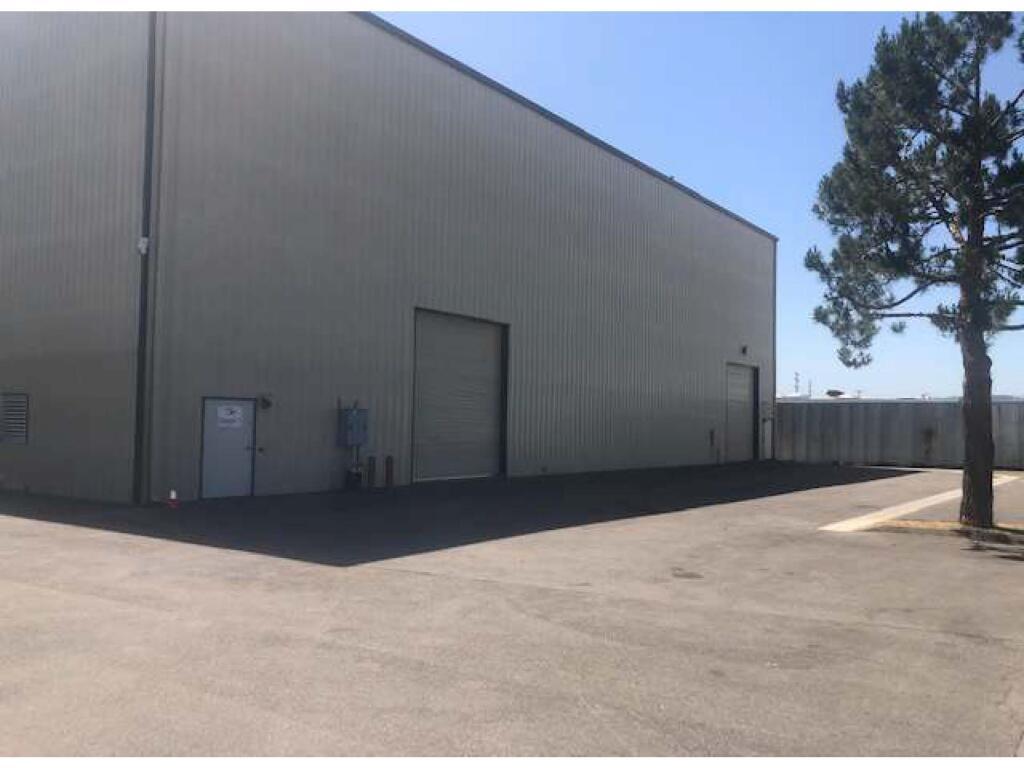 S1 Outside W Side.jpg